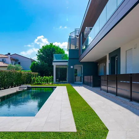 Superb Apartament