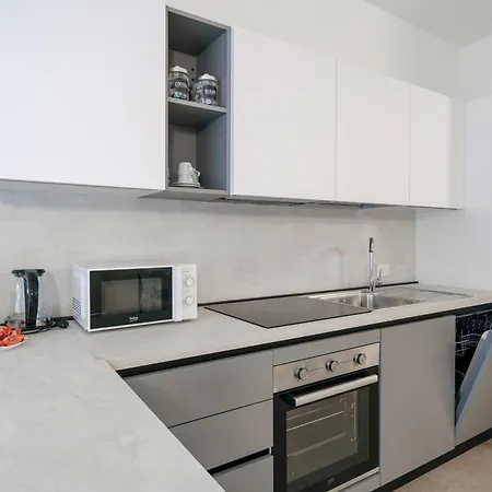Apartament Superb *